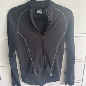 Women’s Nike thermal athleisure jacket!